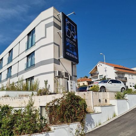 פודסטראנה Hotel Jona מראה חיצוני תמונה